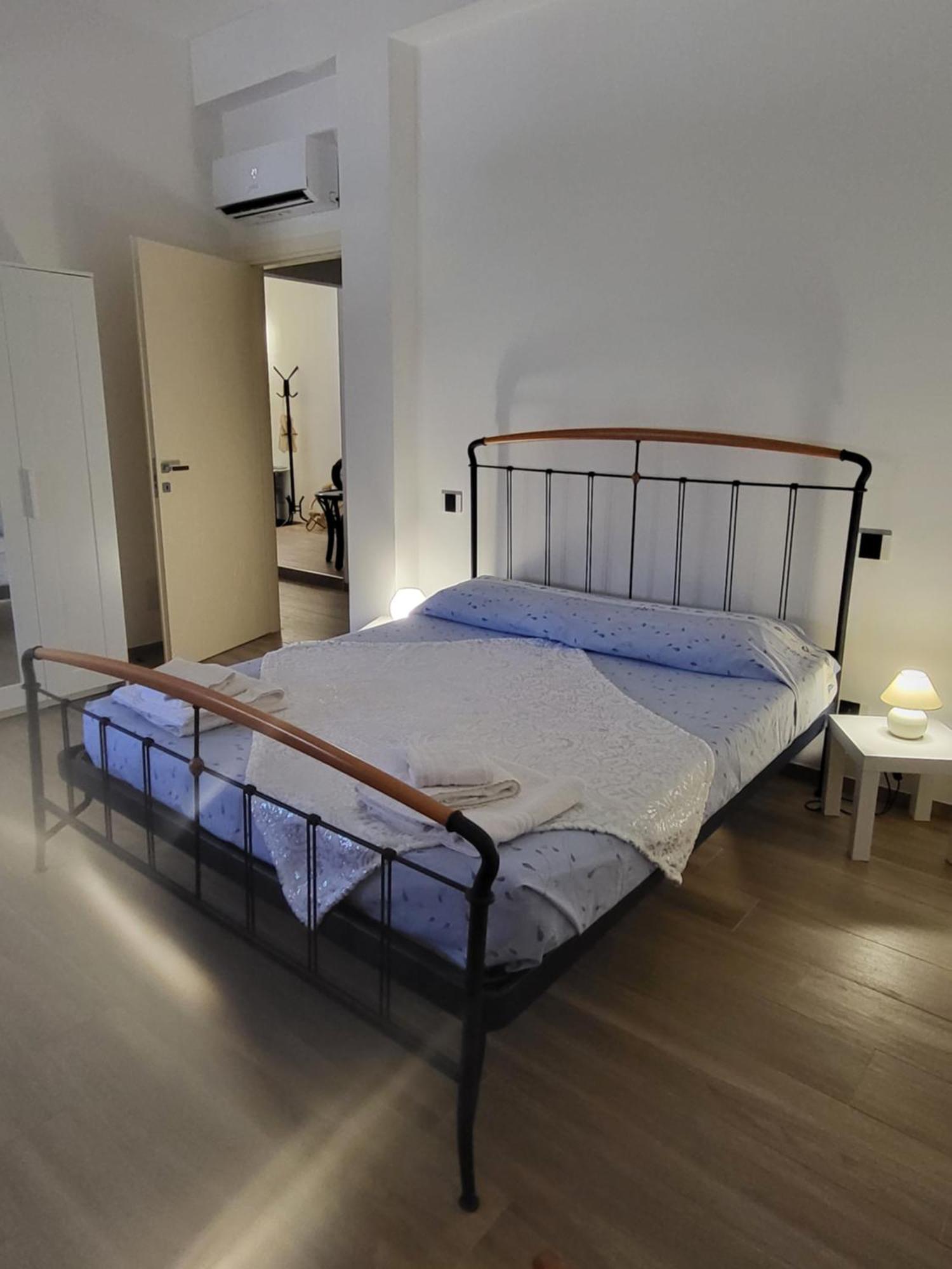 דירות קליארי A Casa Di Anna E Mario מראה חיצוני תמונה
